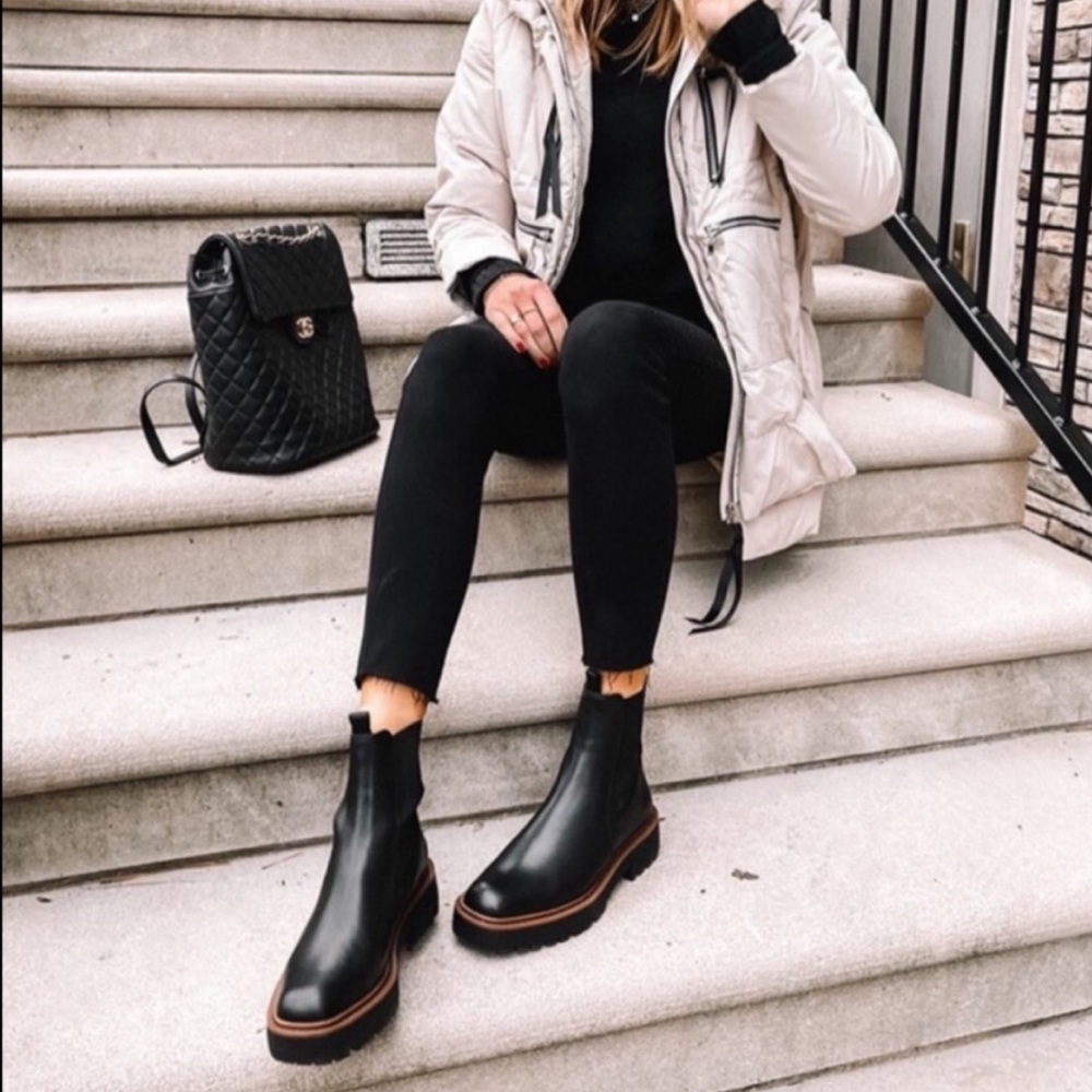 SAM EDELMAN Laguna Waterproof Lug Sole Chelsea Boot Black Leather Size 7 1/2